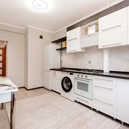 Wonderful In The Center Apartment *
